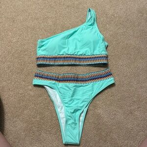 NWOT SHEIN swimsuit